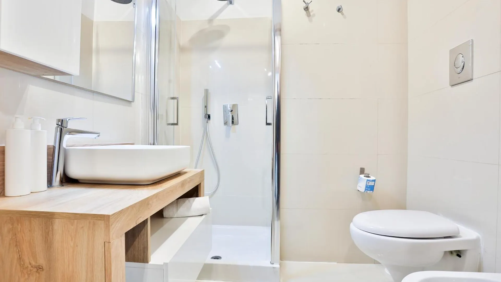 Sebeto Apartments With Parking & Netfilx Naples 0*,  Italy