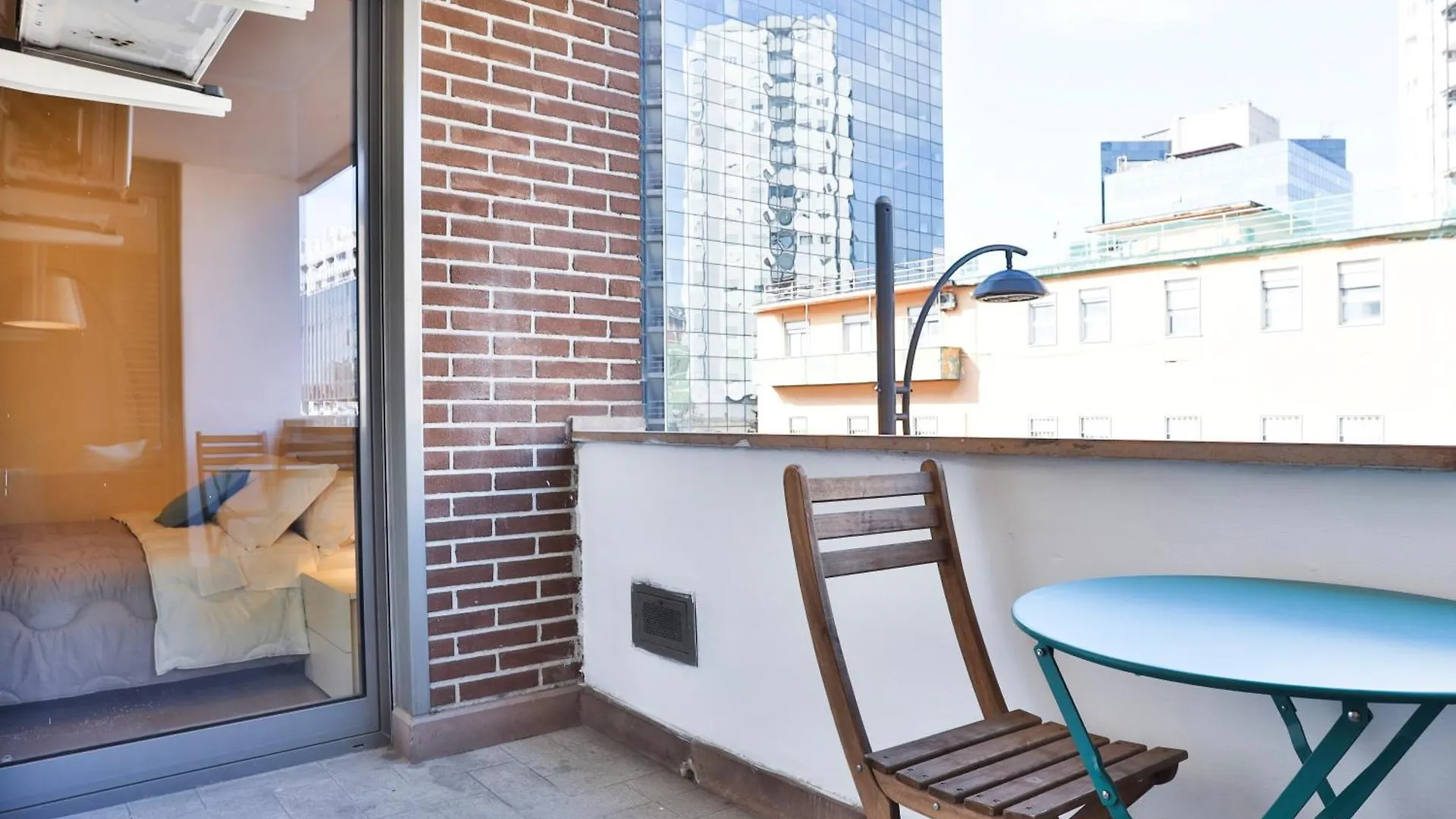Sebeto Apartments With Parking & Netfilx Naples