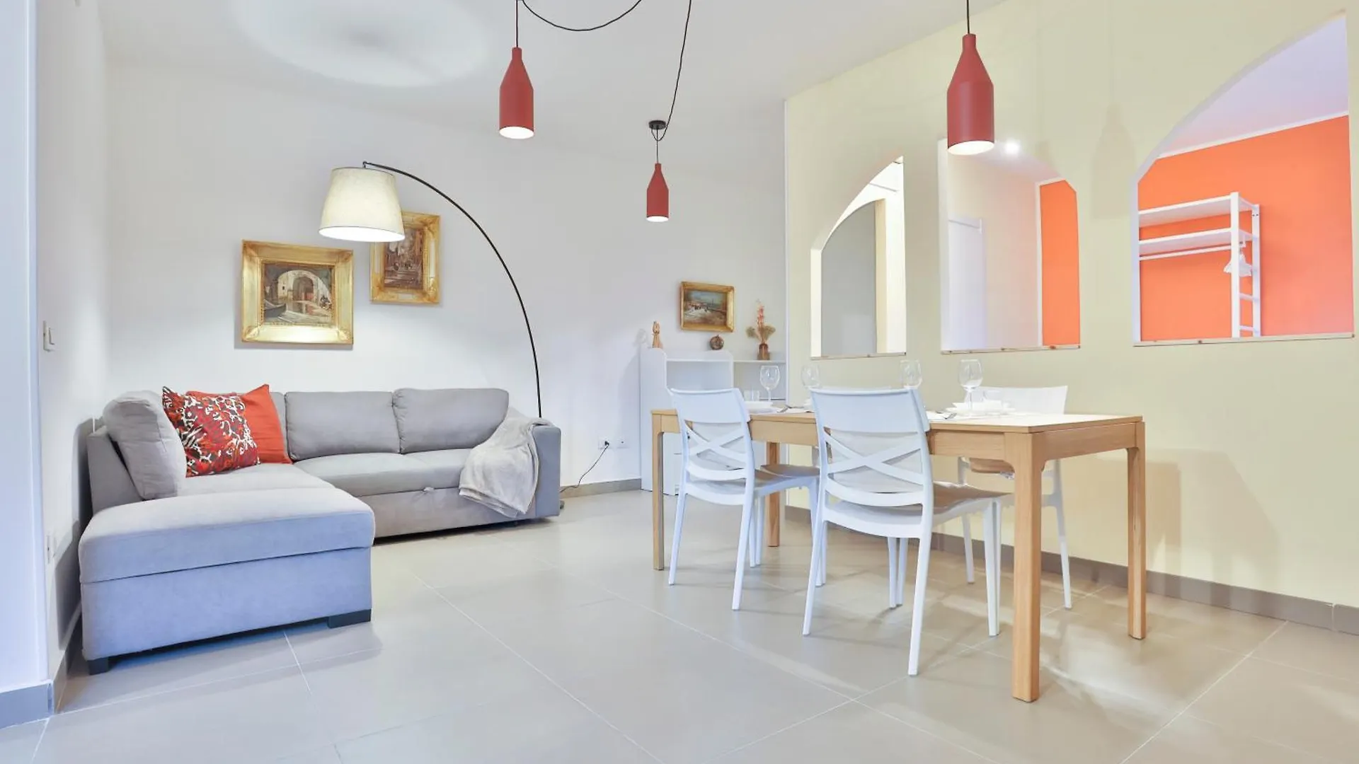 Sebeto Apartments With Parking & Netfilx Naples